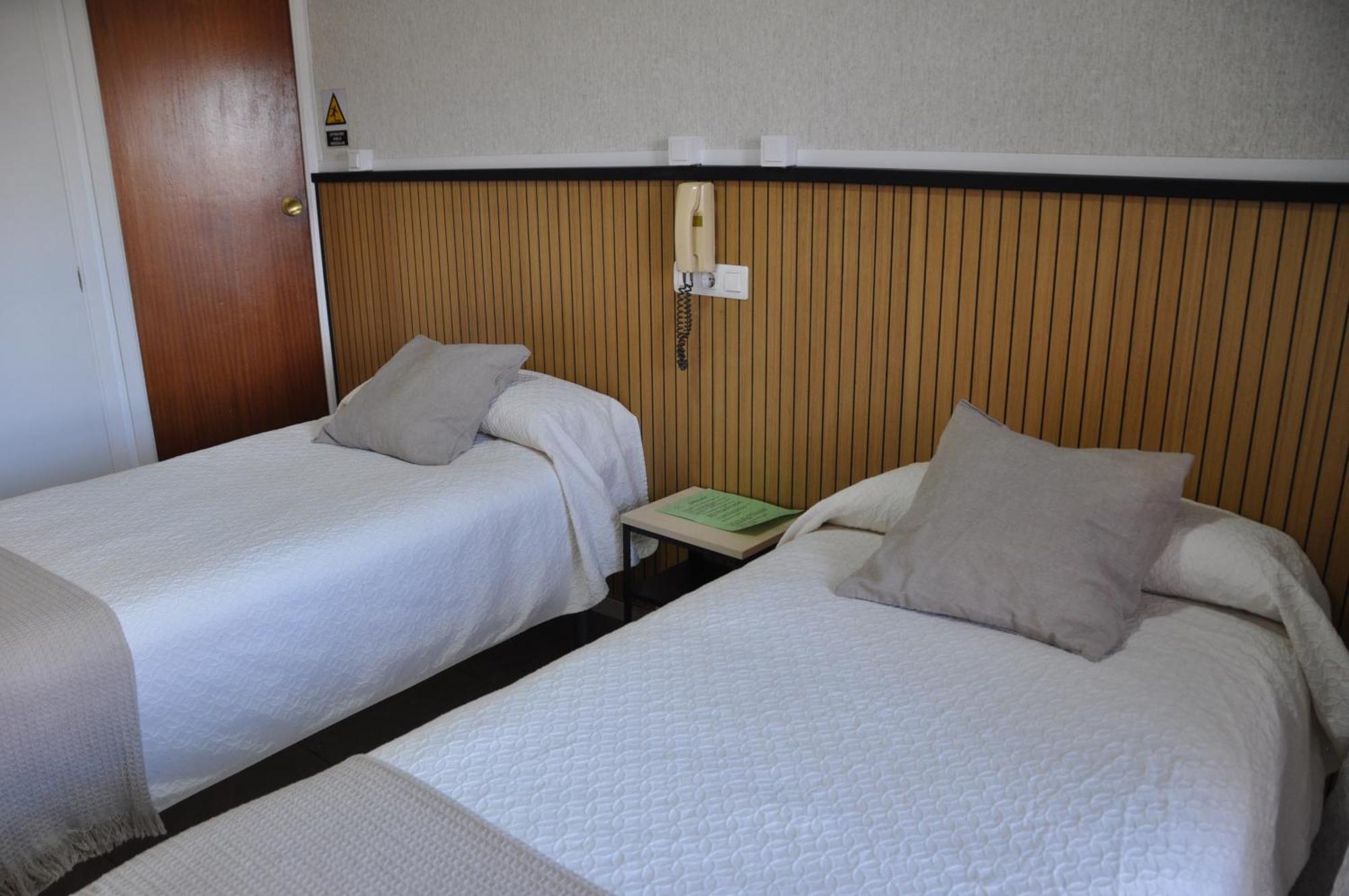 Hostal Ramon Y Cajal バリャドリド エクステリア 写真