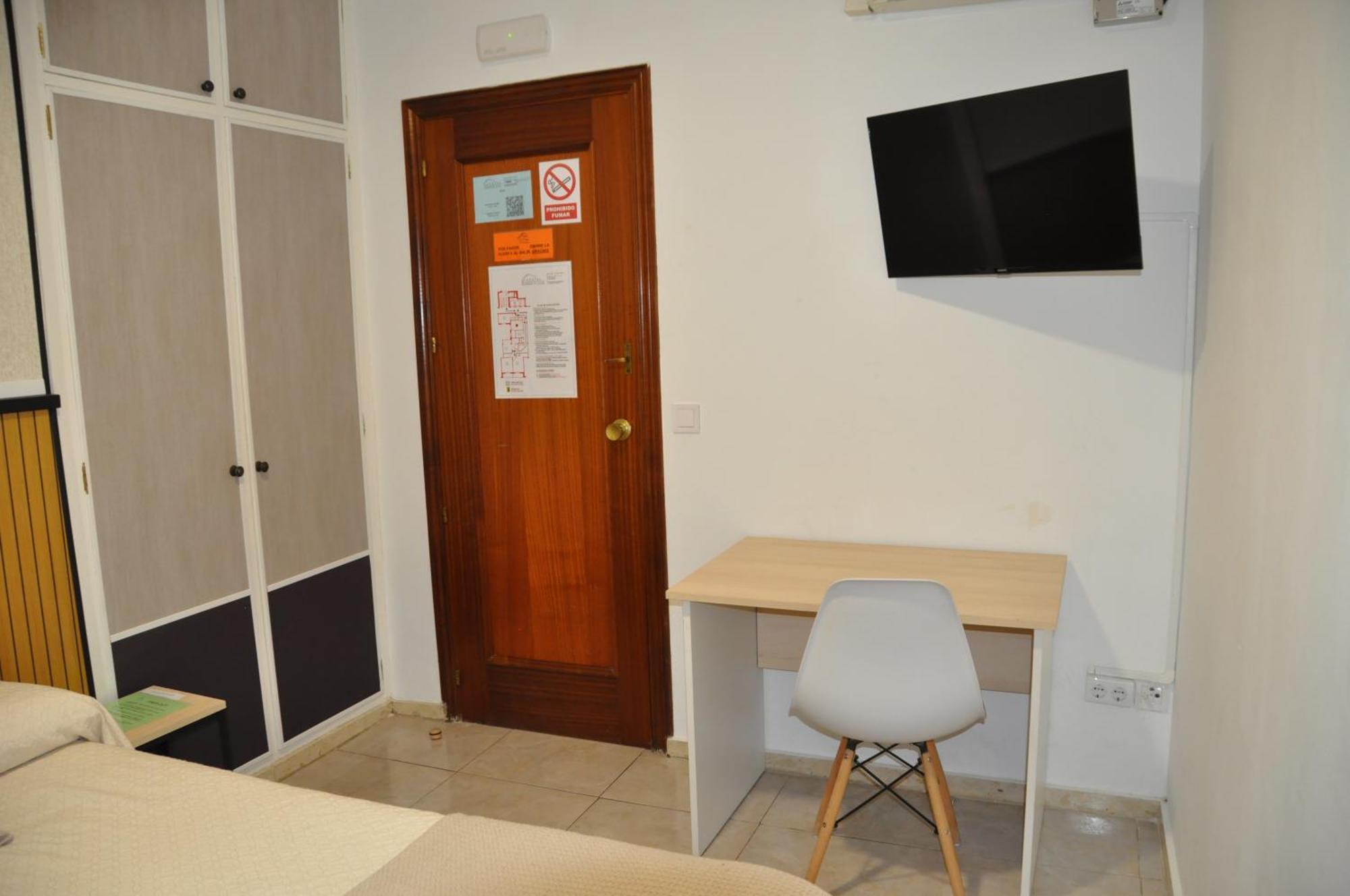 Hostal Ramon Y Cajal バリャドリド エクステリア 写真